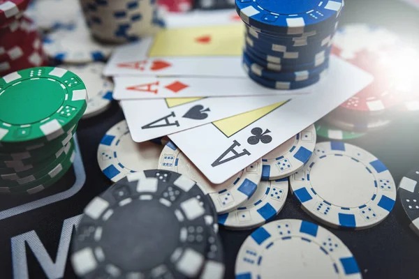 winbett mobile app interface showing live casino tables and sportsbook menu