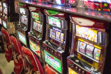 winbett roulette table with Dragon Tiger games streamed live